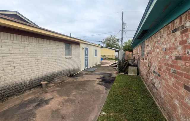 a backyard of a house