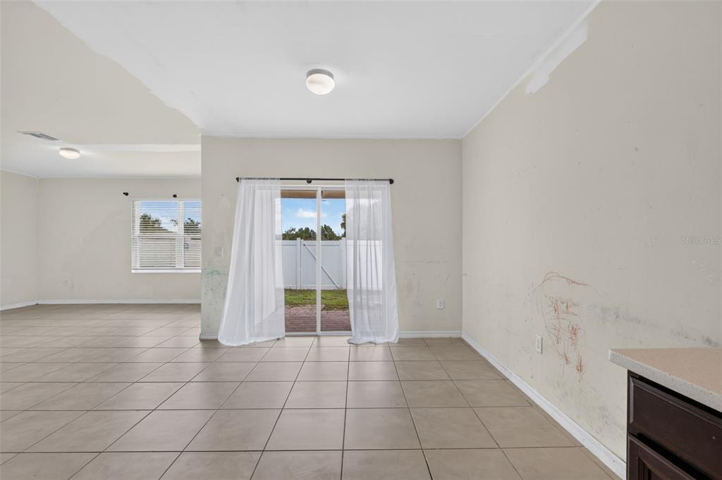 5437 Shell Mound Circle Punta Gorda, FL 33982 - Photo 14 of 67 Gallery Image 14