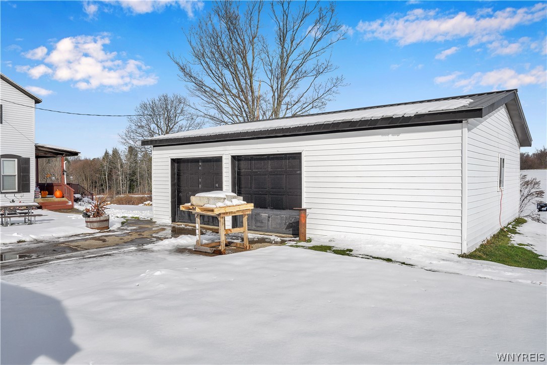 11318 Beech Tree Road Ashford, NY 14141 - Photo 5 of 40