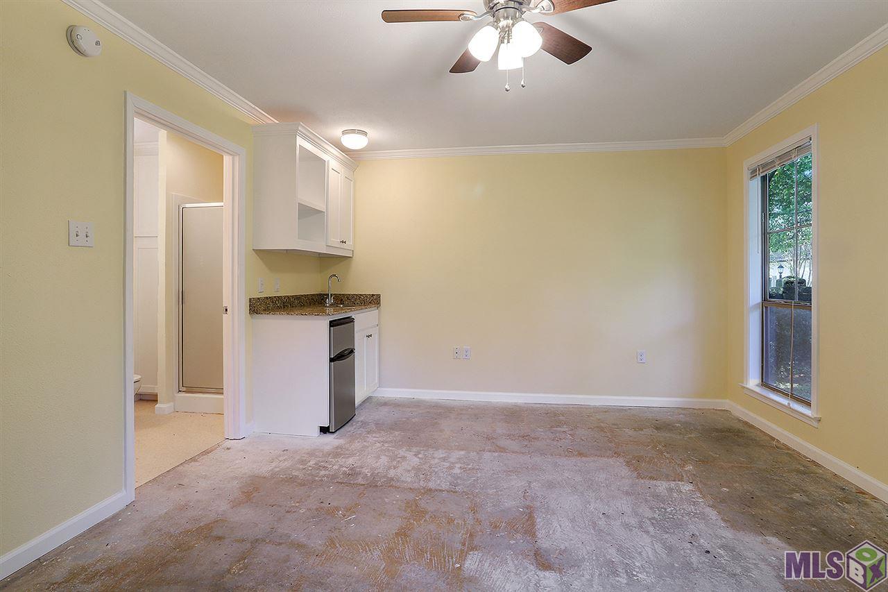 8744 Forest Hill Drive Baton Rouge, LA 70809 - Photo 11 of 11 Guest house needs only flooring.