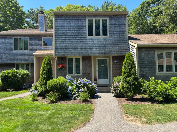 $575,000 | Undisclosed Address, Teaticket, MA 02536