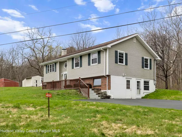 $469,000 | 491 Floyd Ackert Rd Park, West Park, NY 12493