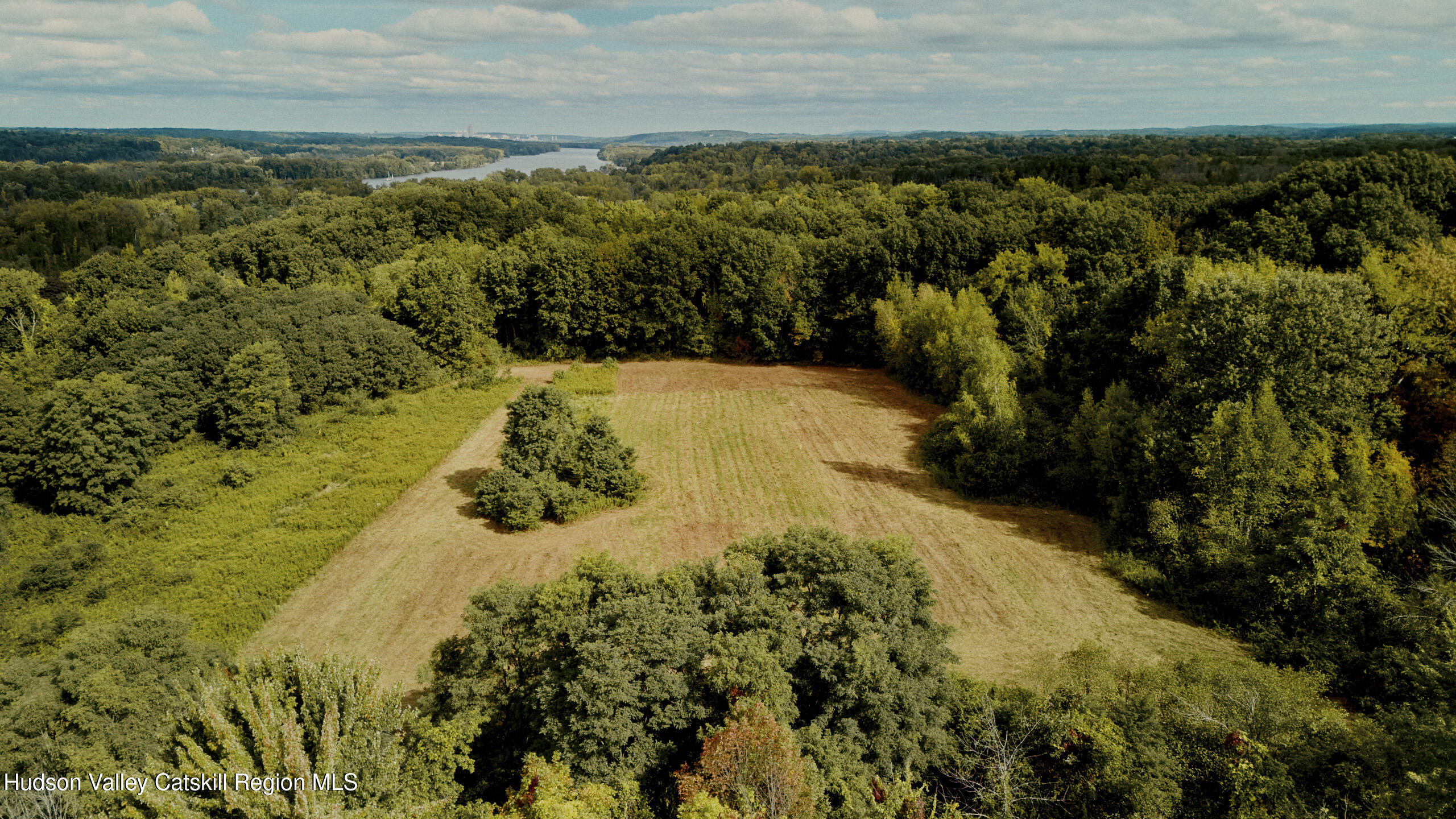 1320 River Road Schodack, NY 12156 - Photo 9 of 27 Copy of 2024.09.24_LM_SCHODACKLANDING__0
