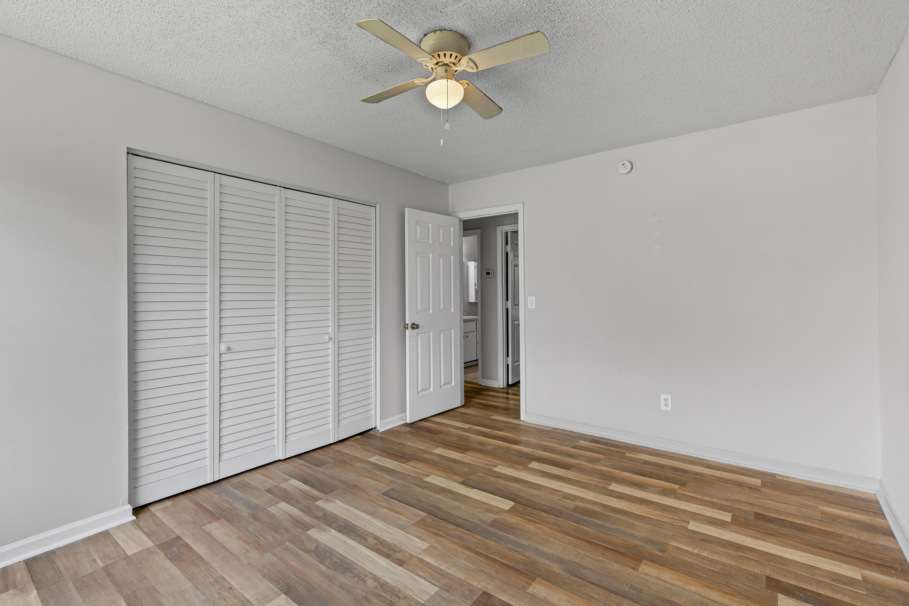 136 Old Saybrook Road North Charleston, SC 29418 - Photo 19 of 36 1G1A6142