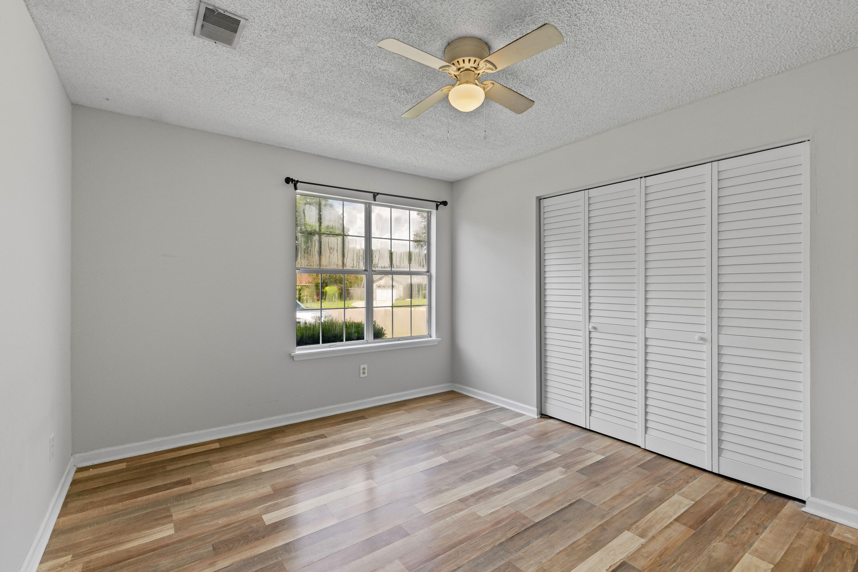 136 Old Saybrook Road North Charleston, SC 29418 - Photo 20 of 36 1G1A6147