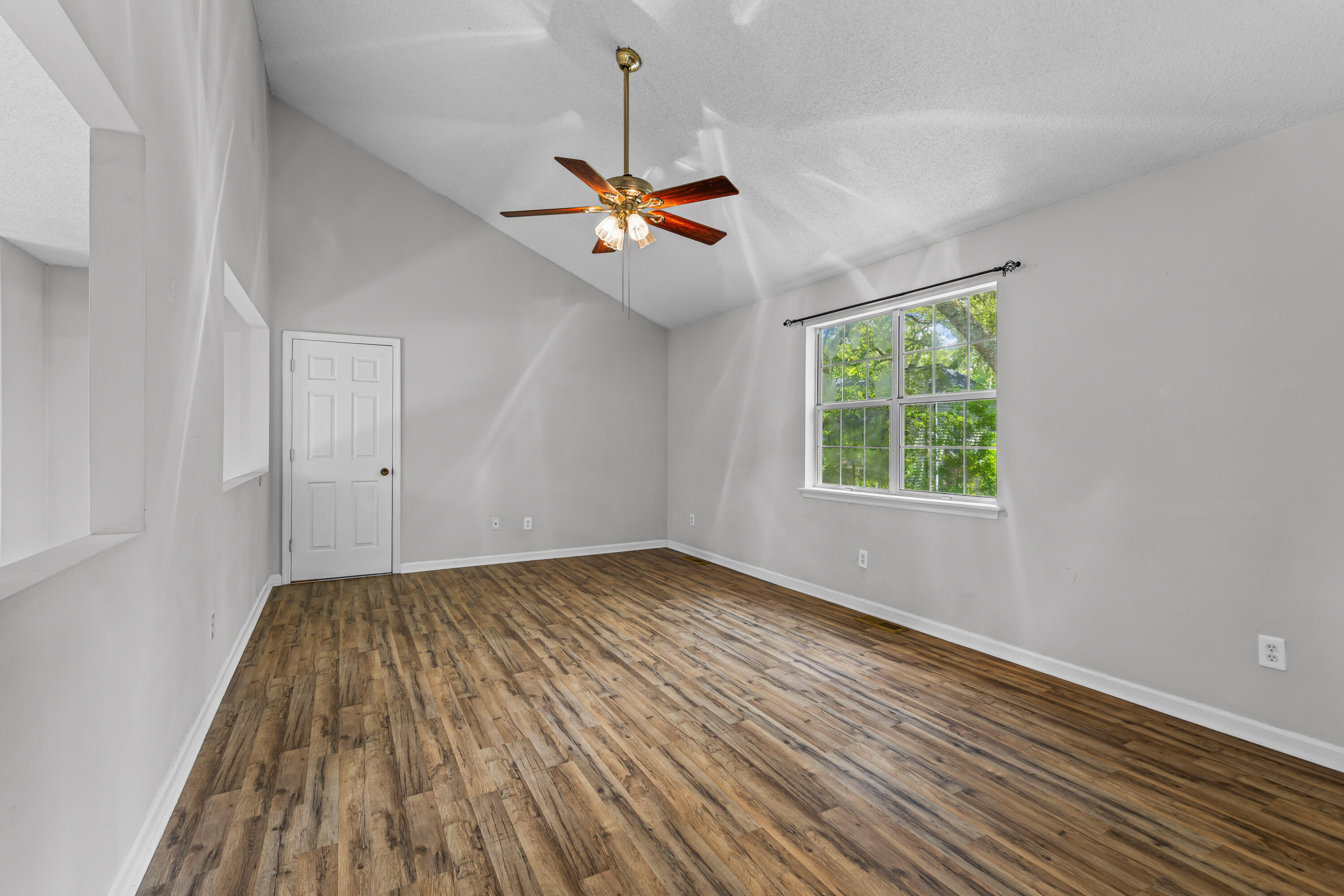 136 Old Saybrook Road North Charleston, SC 29418 - Photo 22 of 36 1G1A6193