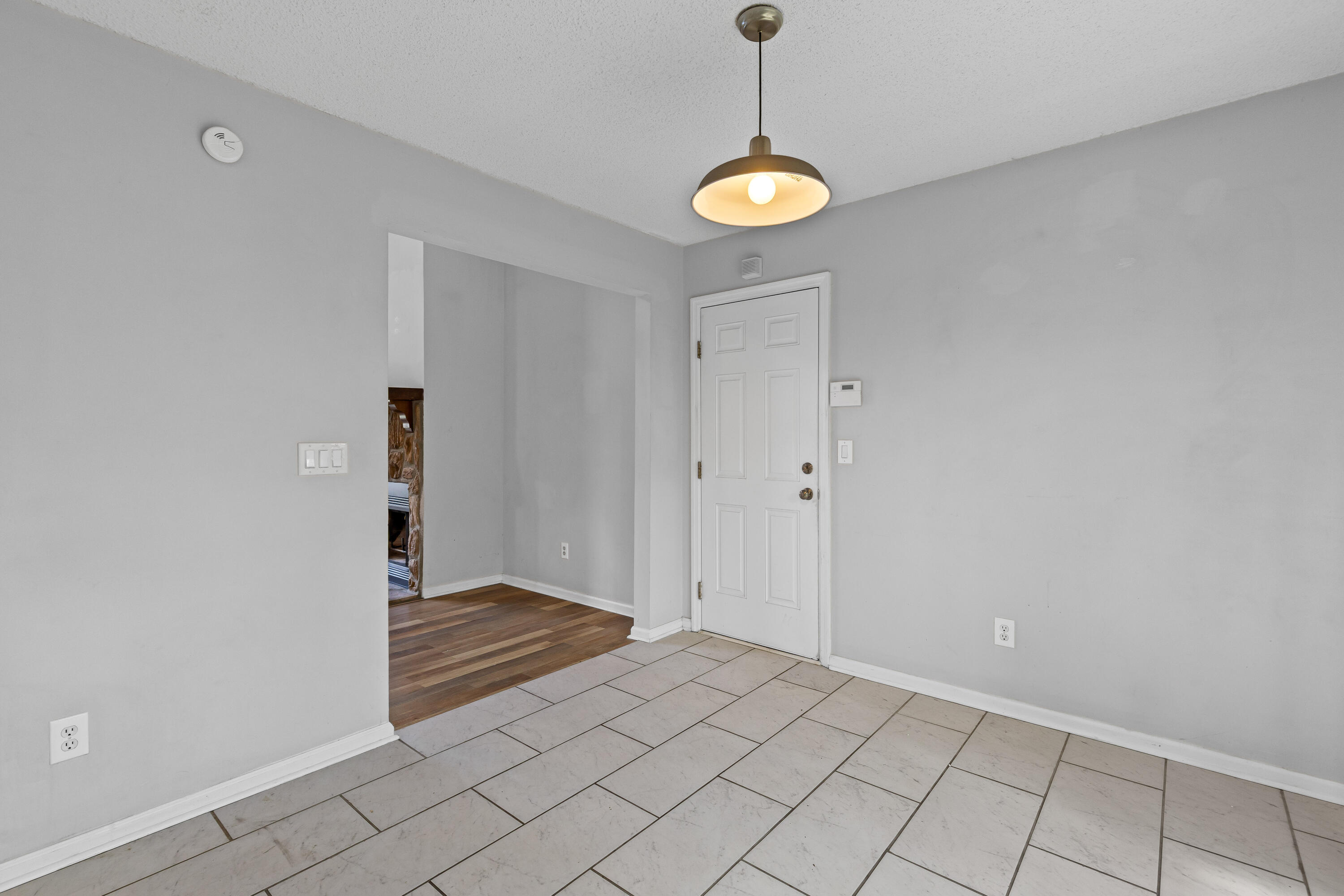 136 Old Saybrook Road North Charleston, SC 29418 - Photo 9 of 36 1G1A6082