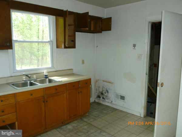 1259 Reece Road Severn, MD 21144 - Photo 20 of 30 Kitchen #2