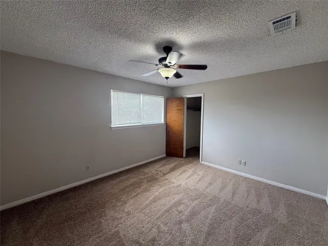 $225,000 | 921 South 6th Street, La Porte, TX 77571