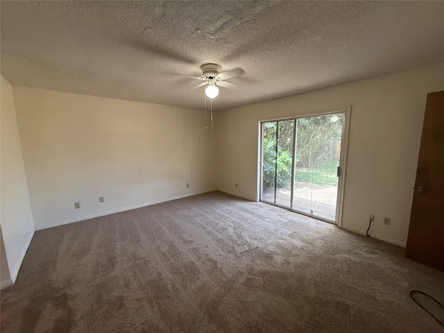 $225,000 | 921 South 6th Street, La Porte, TX 77571