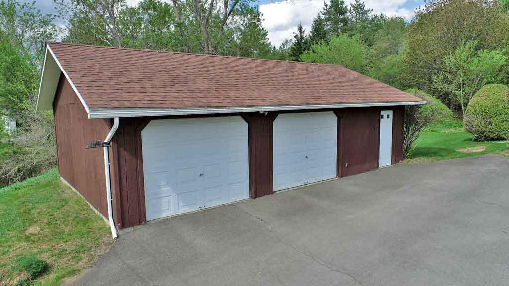 13 Garrison Road Houlton, ME 04730 - Photo 29 of 75 ranch-home-maine-garage