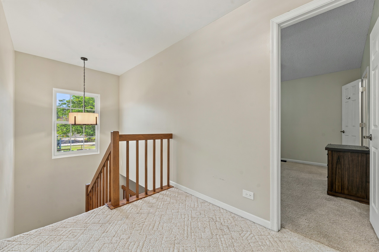 1219 Oak Ridge Drive Streamwood, IL 60107 - Photo 15 of 34 Gallery Image 15