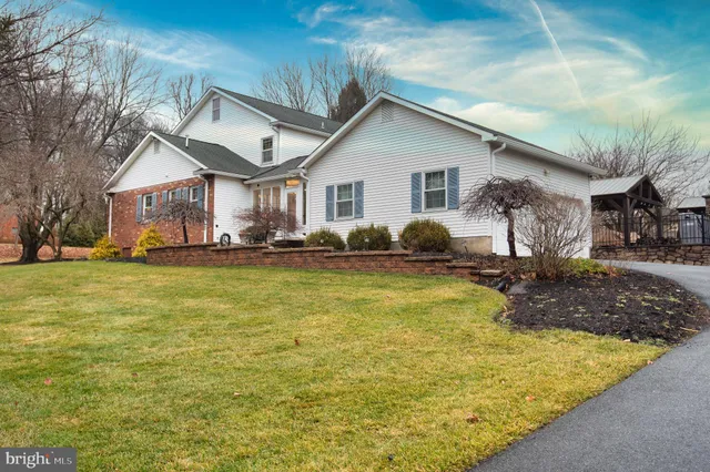 $775,000 | 57 West Belmont Drive, Hockessin, DE 19707