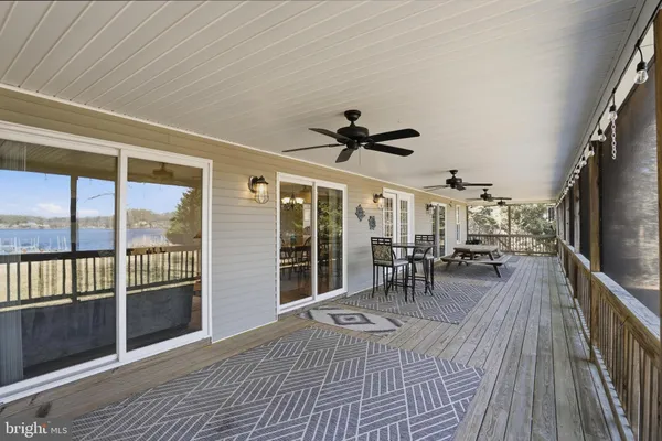 $750,000 | 82 Westmoreland Boulevard, Hague, VA 22469