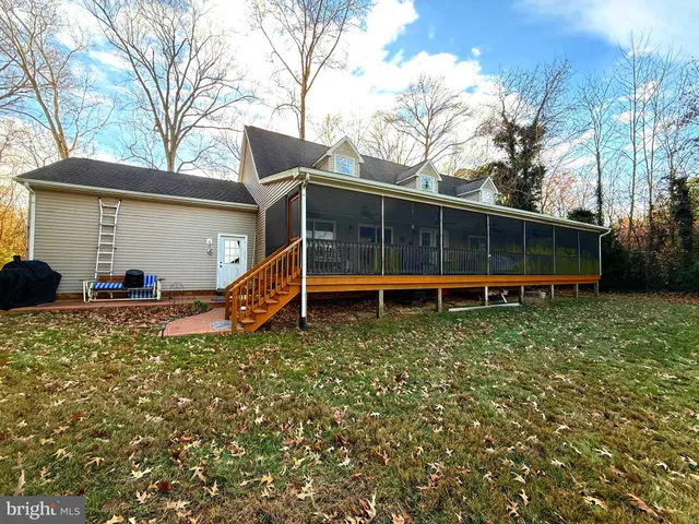 $827,000 | 82 Westmoreland Boulevard, Hague, VA 22469