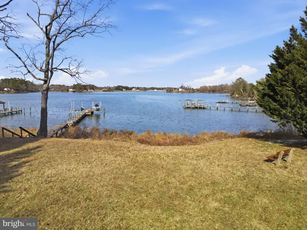 $815,000 | 82 Westmoreland Boulevard, Hague, VA 22469