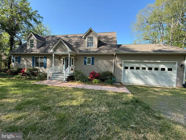 $750,000 | 82 Westmoreland Boulevard, Hague, VA 22469