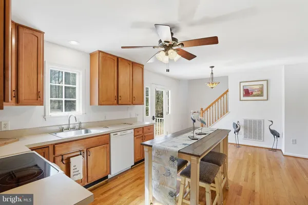 $750,000 | 82 Westmoreland Boulevard, Hague, VA 22469
