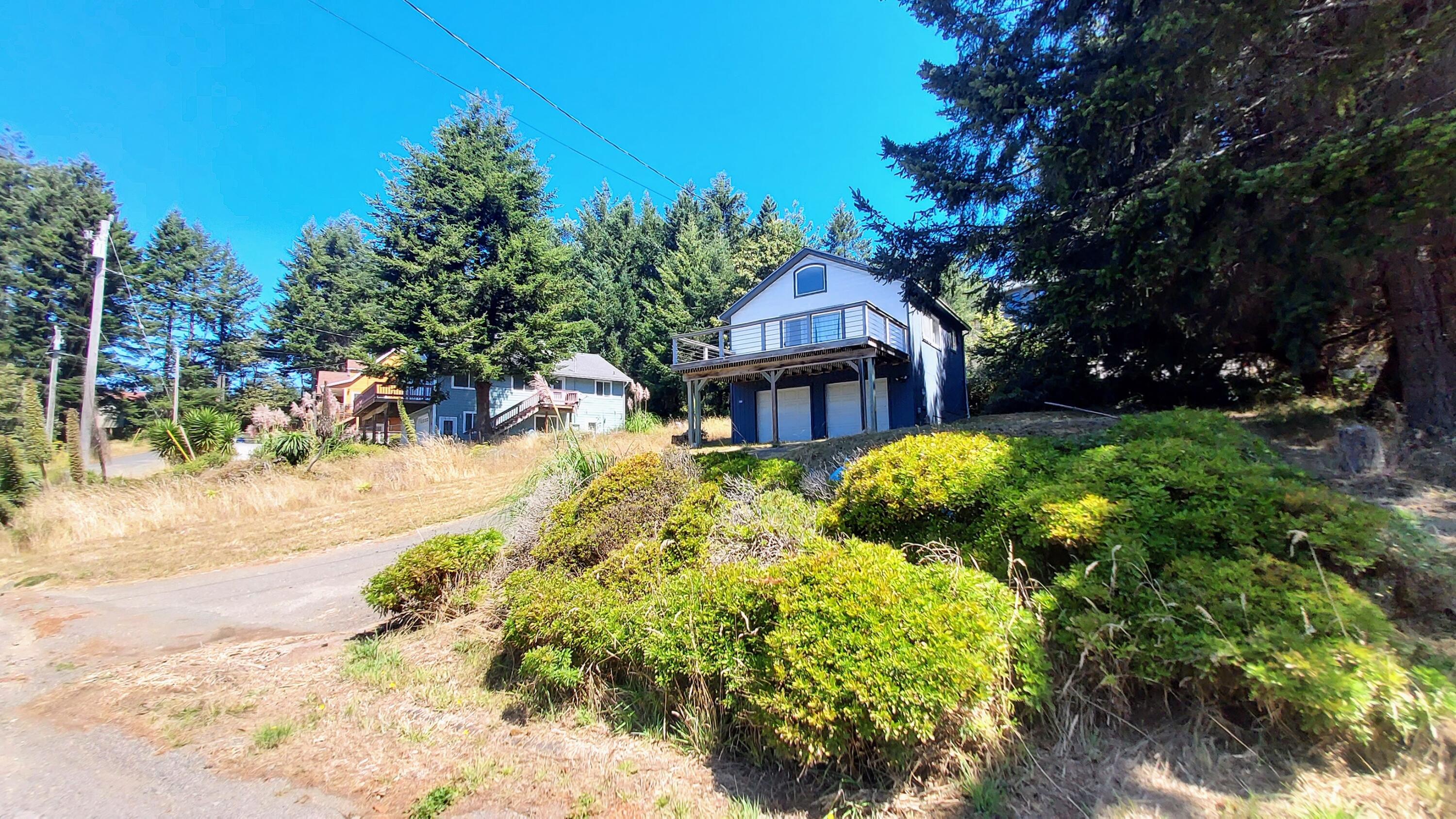 400 Seafoam Road Whitethorn, CA 95589 - Photo 52 of 57