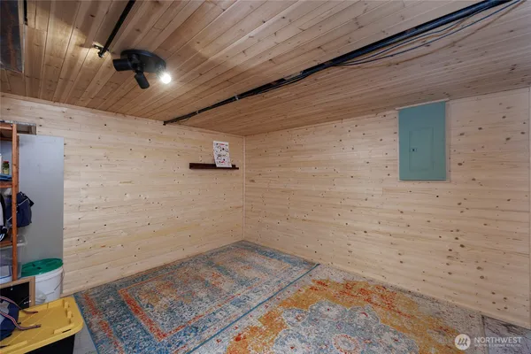 $724,950 | 2327 West Mukilteo Boulevard, Everett, WA 98203