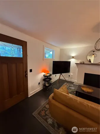 $724,950 | 2327 West Mukilteo Boulevard, Everett, WA 98203