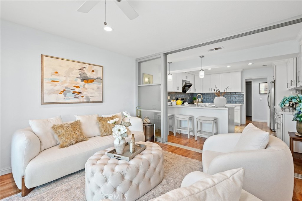 27 Sarena, Unit 38 Irvine, CA 92612 - Photo 13 of 52