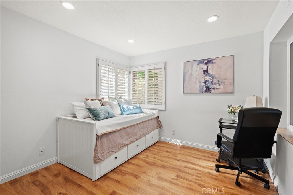 27 Sarena, Unit 38 Irvine, CA 92612 - Photo 18 of 52