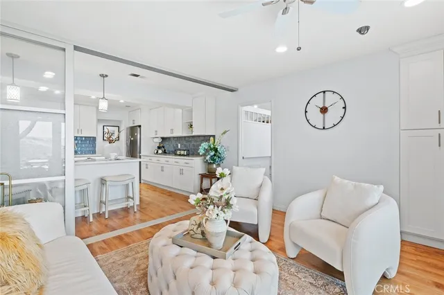 $2,280,000 | 27 Sarena, Unit 38, Irvine, CA 92612