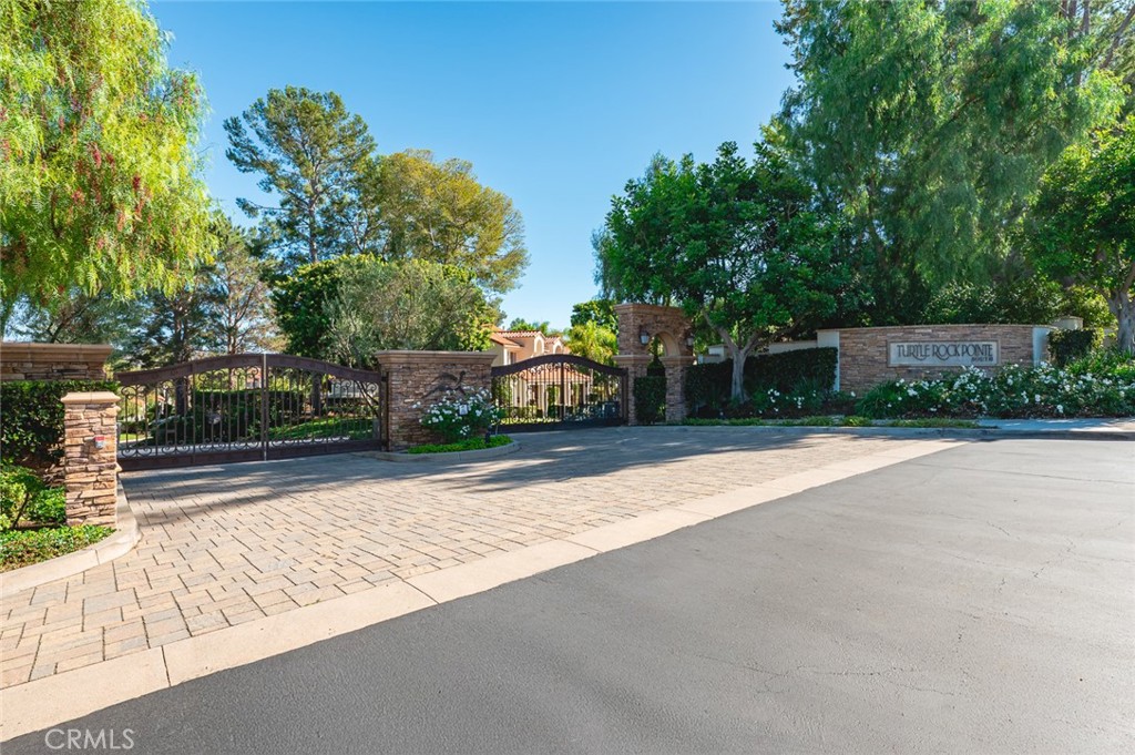 27 Sarena, Unit 38 Irvine, CA 92612 - Photo 38 of 52