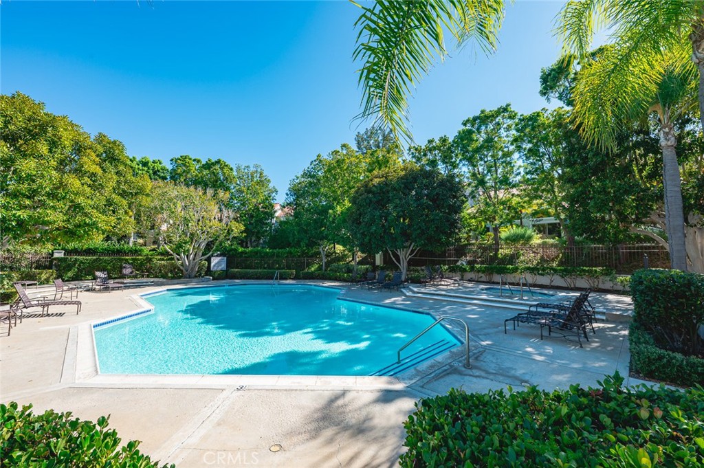 27 Sarena, Unit 38 Irvine, CA 92612 - Photo 39 of 52