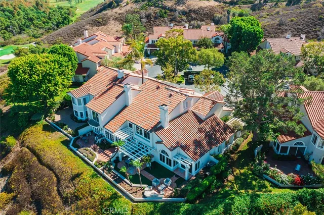 $2,280,000 | 27 Sarena, Unit 38, Irvine, CA 92612