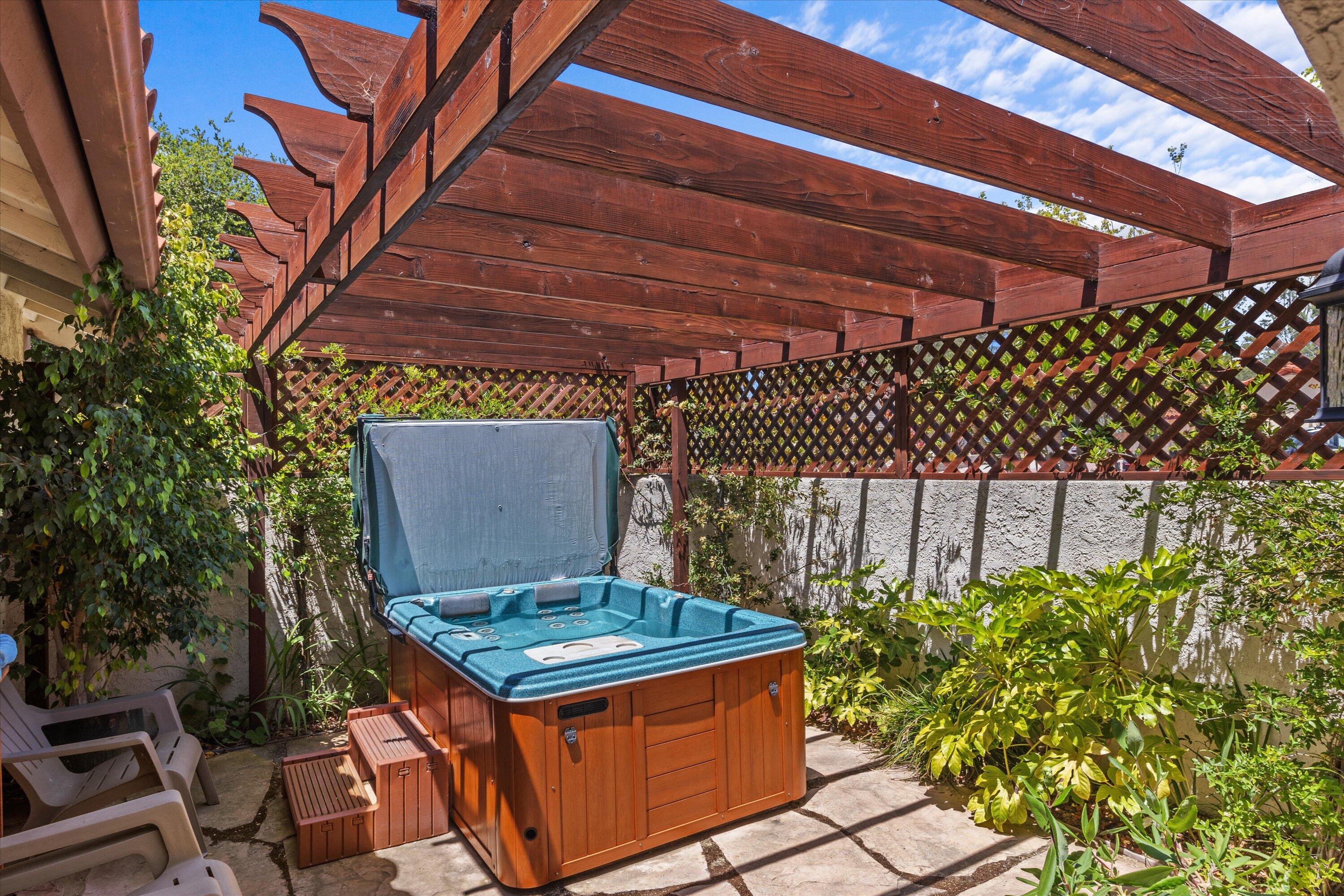3194 Manley Drive Lompoc, CA 93436 - Photo 21 of 43 a view of a backyard with a small space