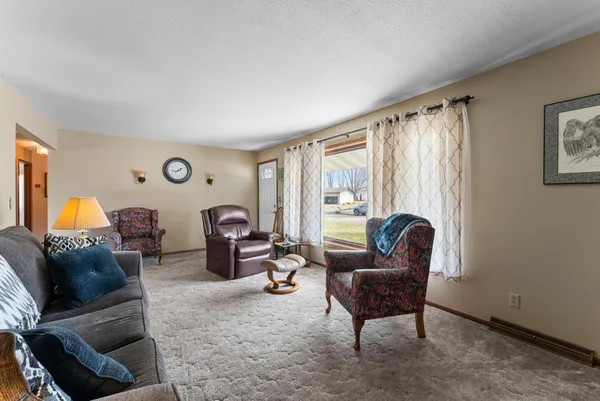 $259,900 | 211 Cityview Drive, Barron, WI 54812