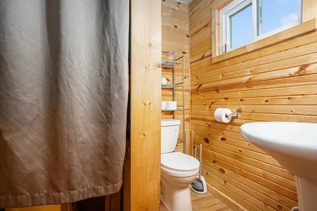 $260,000 | 3908 East Y Avenue, Vicksburg, MI 49097