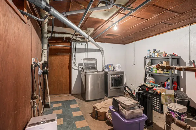 $260,000 | 3908 East Y Avenue, Vicksburg, MI 49097