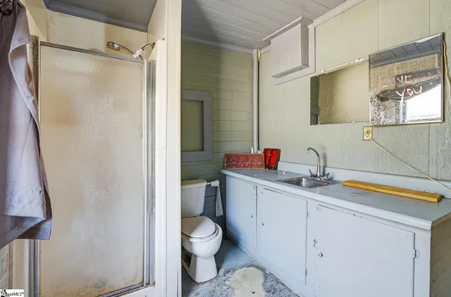 $275,000 | 2141 Geer Highway, Travelers Rest, SC 29690