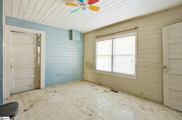 $275,000 | 2141 Geer Highway, Travelers Rest, SC 29690