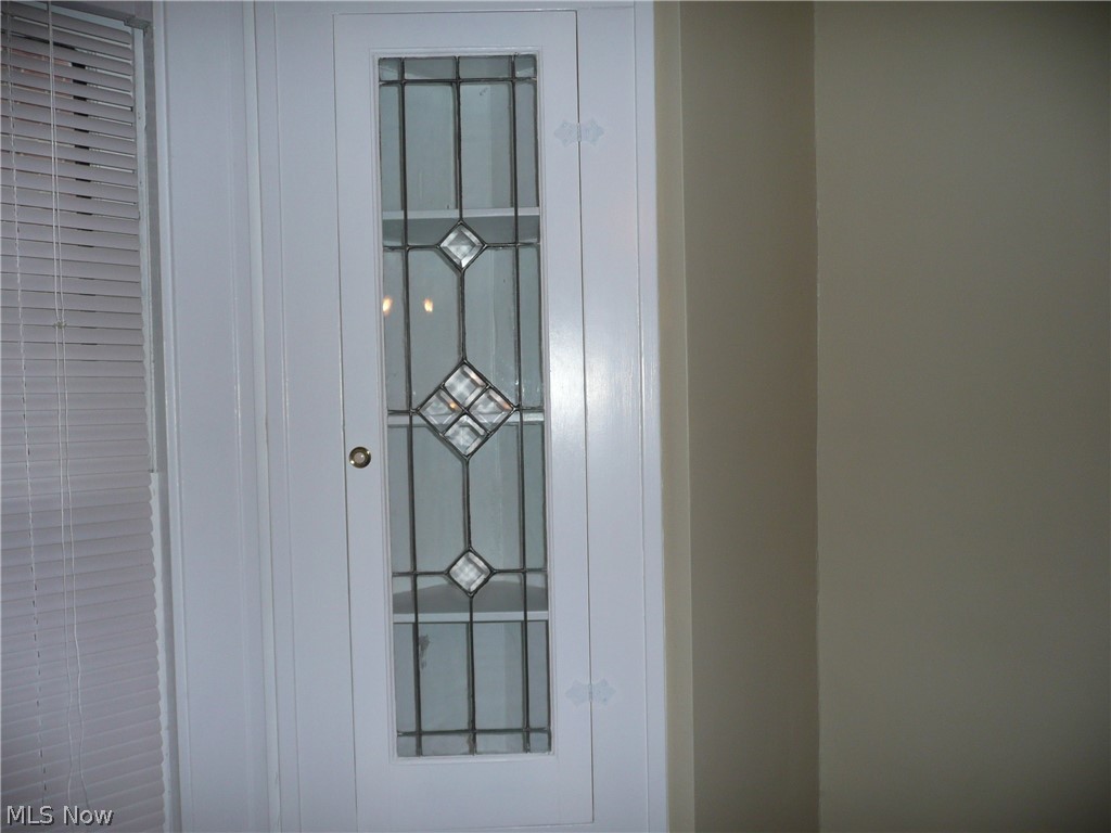 4417 Ardmore Road South Euclid, OH 44121 - Photo 6 of 15