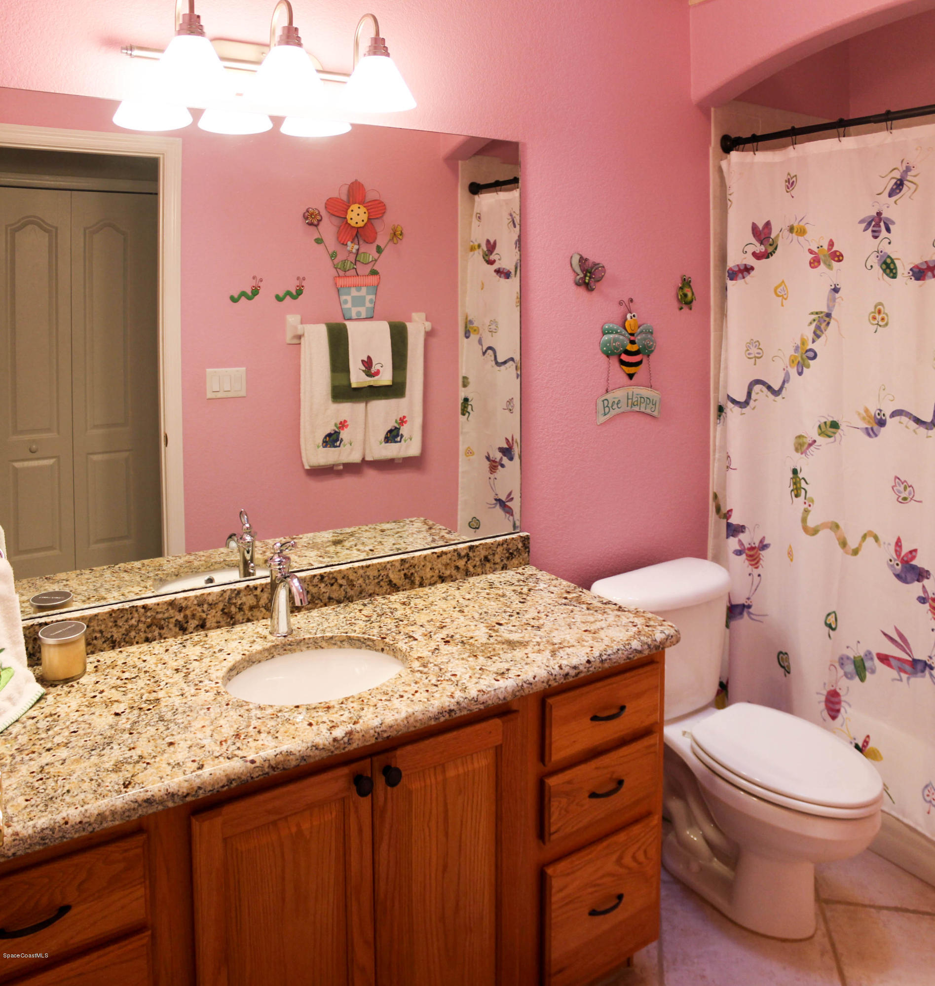 225 City Point Road Cocoa, FL 32926 - Photo 23 of 43 2nd Guest Bath