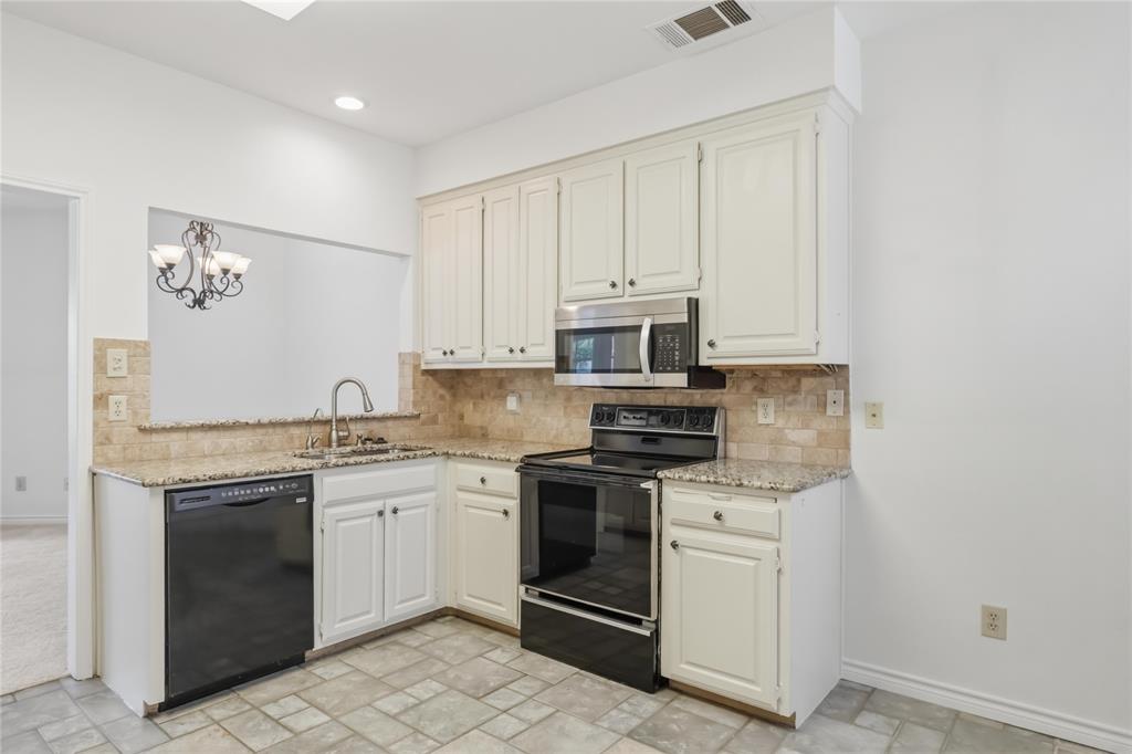 9961 Waterfront Trail, Unit 9961 Rowlett, TX 75087 - Photo 19 of 35