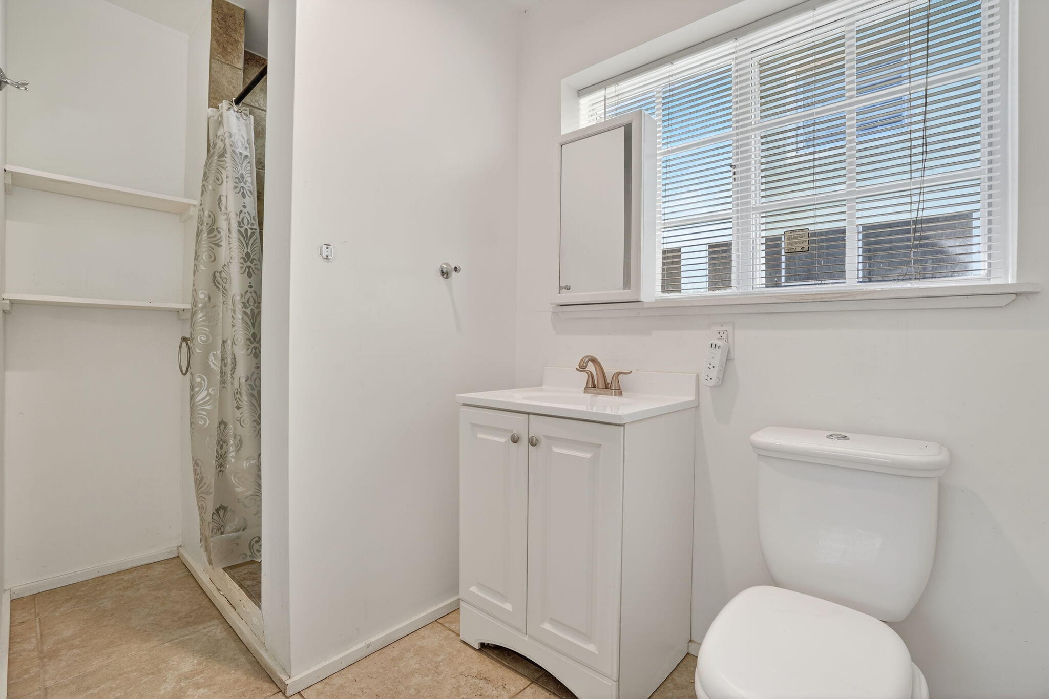 779 Bostwick Drive Key Largo, FL 33037 - Photo 27 of 46 27-web-or-mls-DSC07998