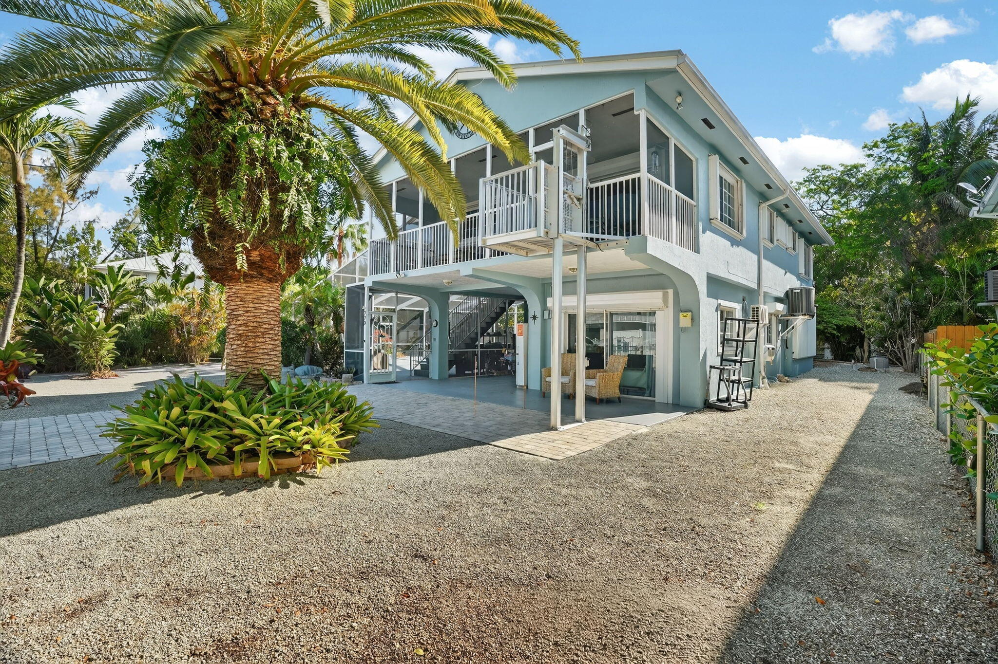 779 Bostwick Drive Key Largo, FL 33037 - Photo 3 of 46 3-web-or-mls-DSC07862-2