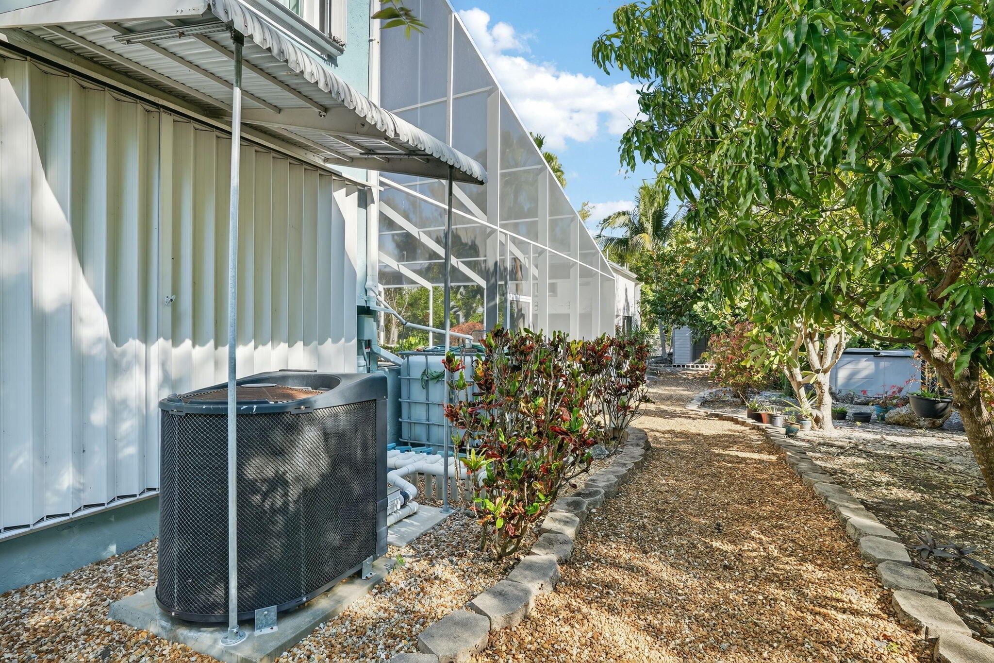 779 Bostwick Drive Key Largo, FL 33037 - Photo 35 of 46 35-web-or-mls-DSC07849