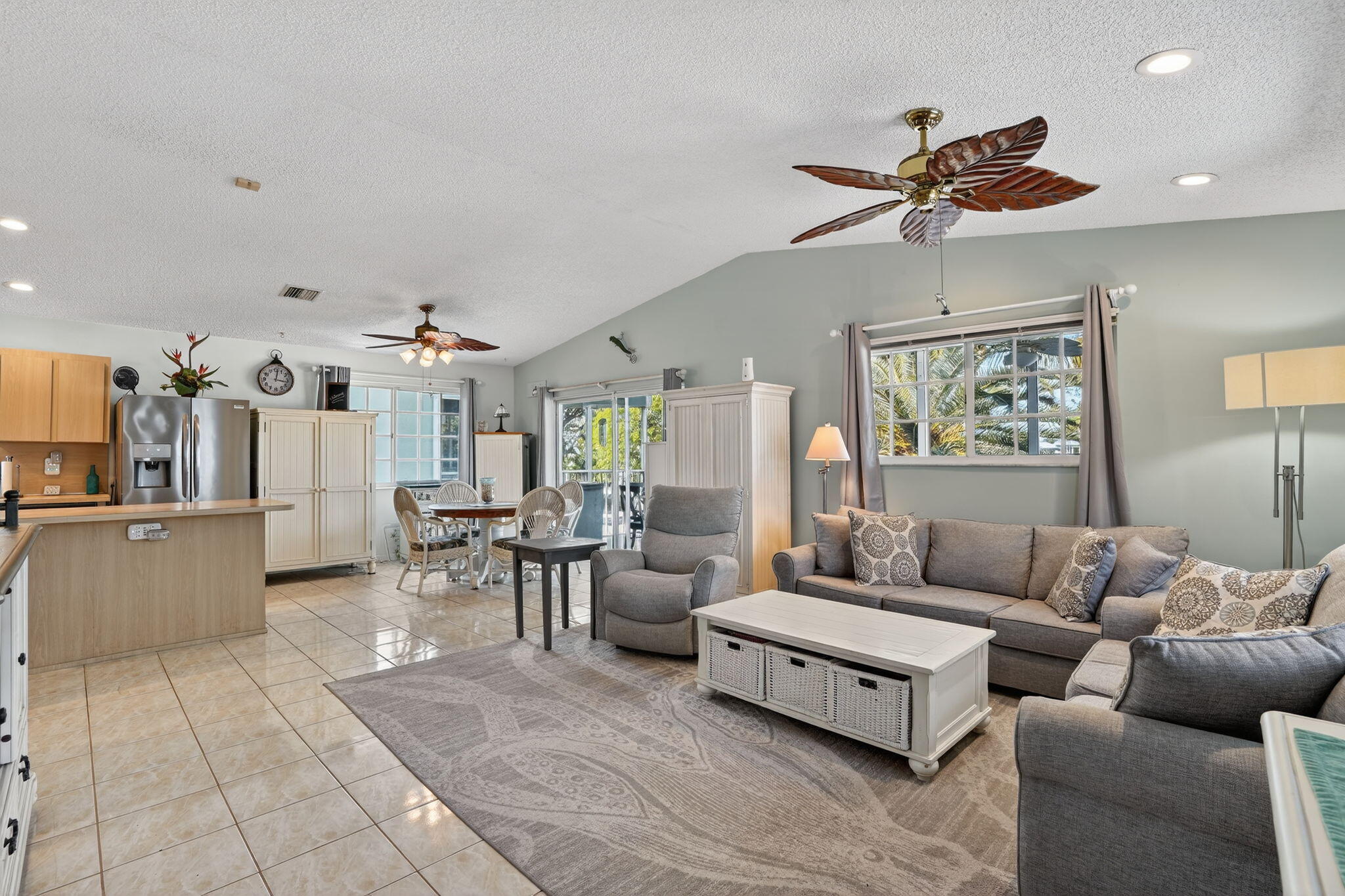 779 Bostwick Drive Key Largo, FL 33037 - Photo 4 of 46 4-web-or-mls-DSC07863