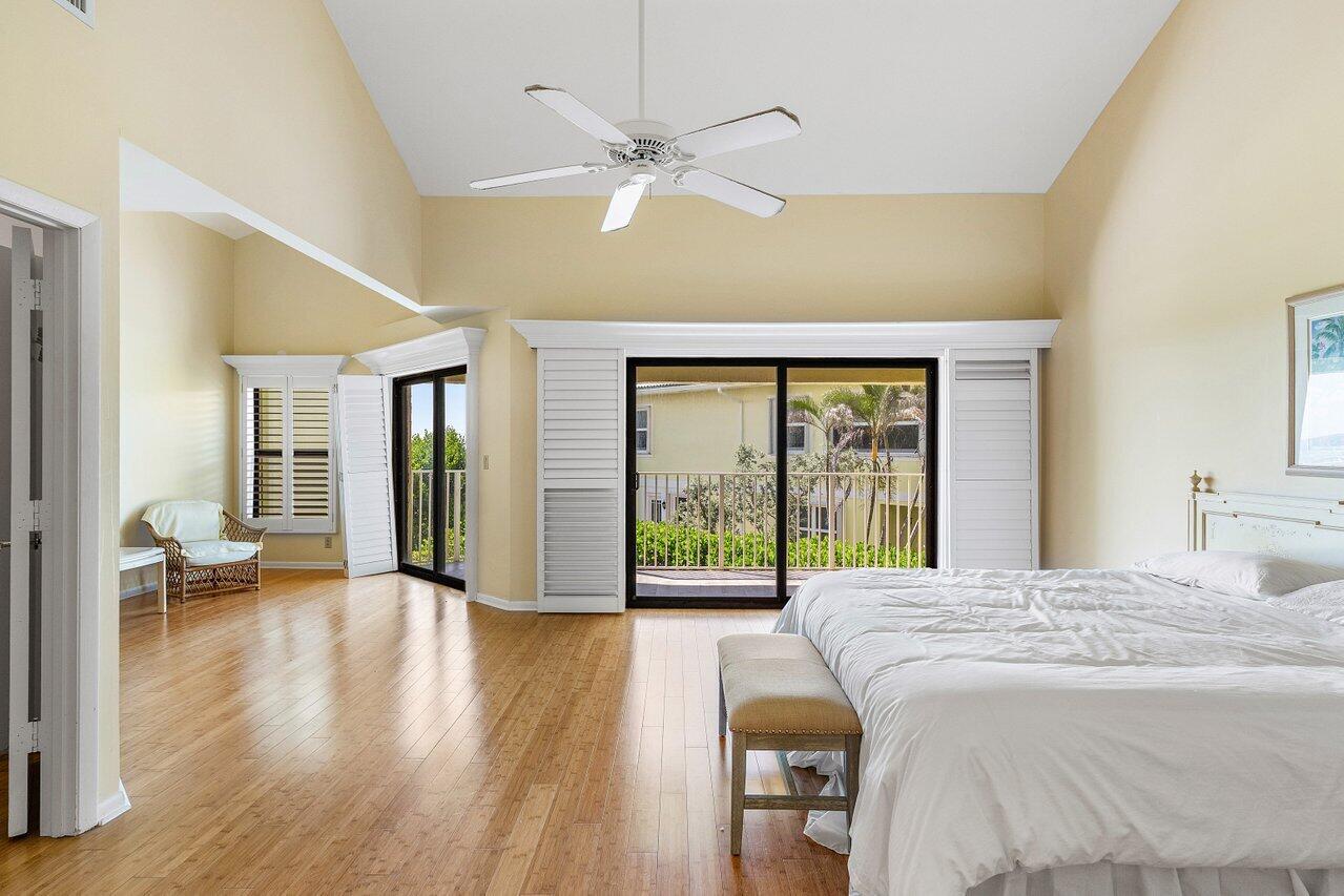 5109 North Ocean Boulevard, Unit E Ocean Ridge, FL 33435 - Photo 24 of 46 Primary Bedroom