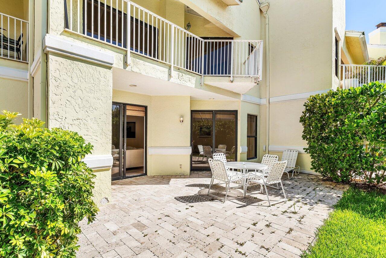 5109 North Ocean Boulevard, Unit E Ocean Ridge, FL 33435 - Photo 35 of 46 Exterior Back View
