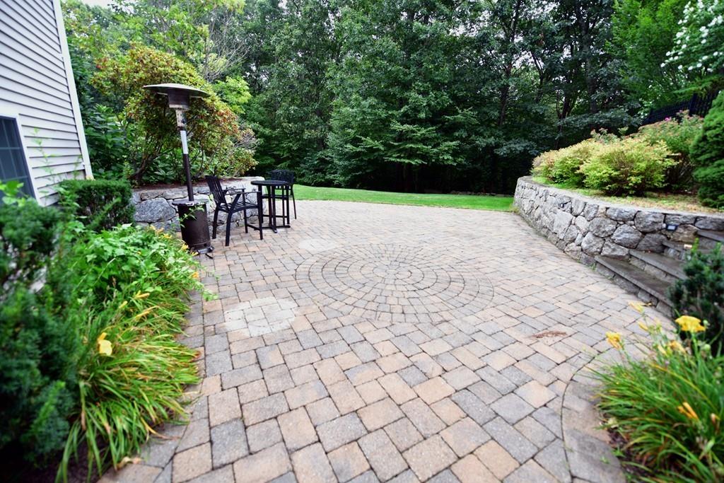 39 Greenwood Road Hopkinton, MA 01748 - Photo 29 of 31 Gallery Image 29