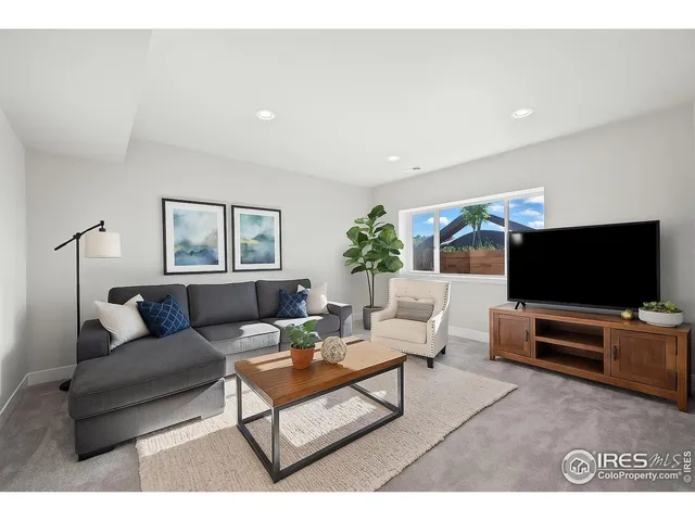 $565,000 | 597 Red Jewel Drive, Windsor, CO 80550