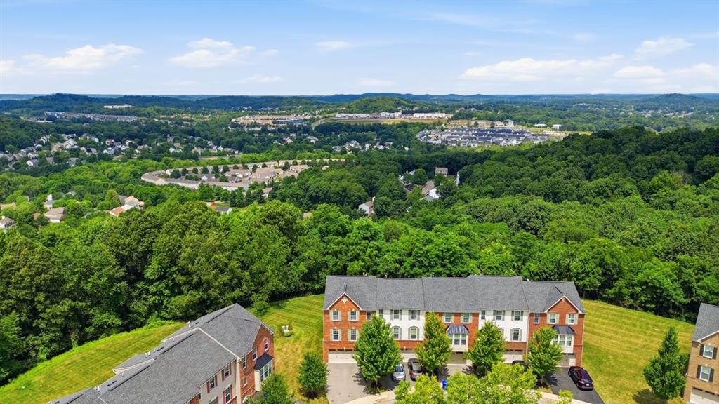 805 Pointe View Drive Mars, PA 16046 - Photo 6 of 50