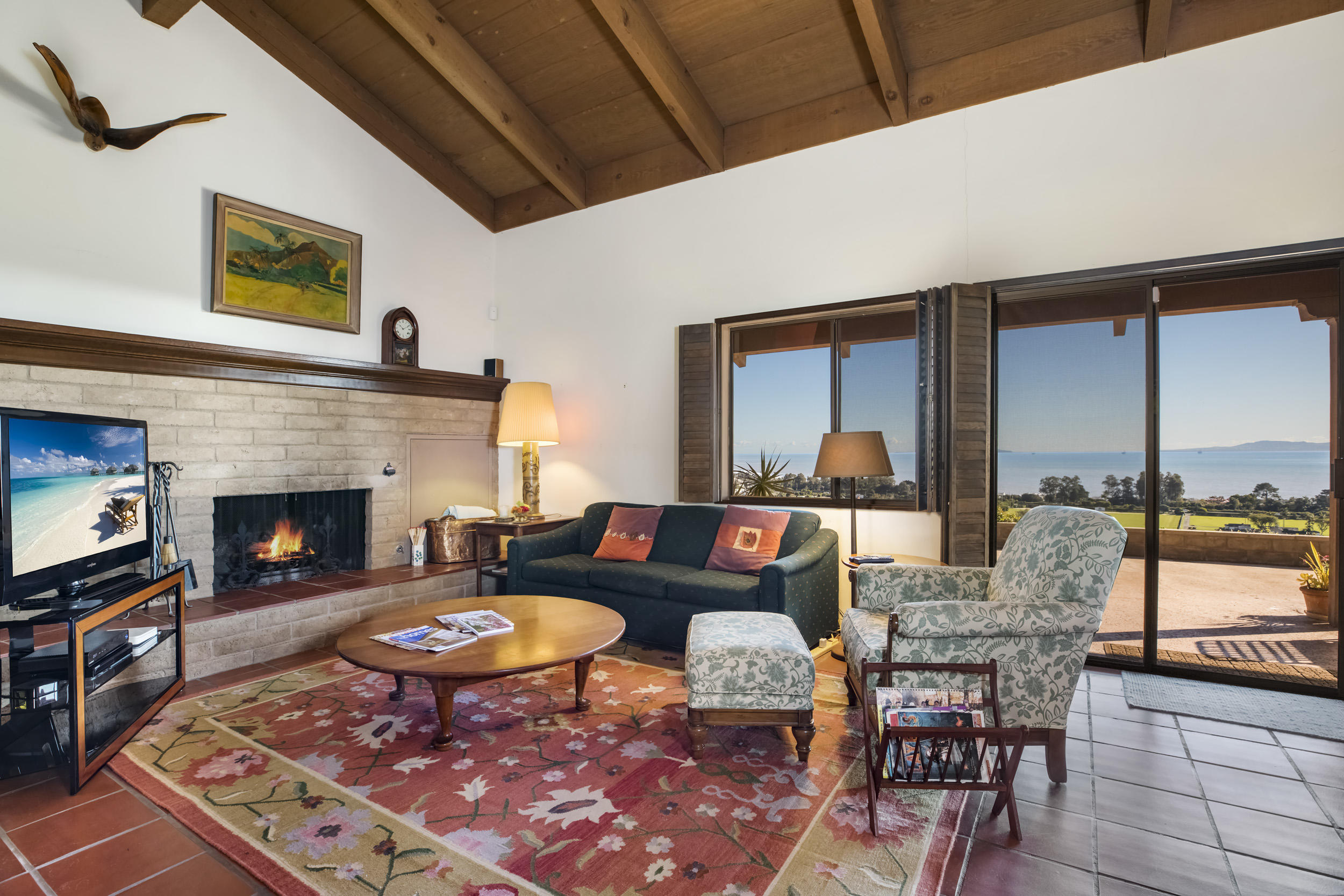 3330 Foothill Road Carpinteria, CA 93013 - Photo 4 of 17 3.Family Room_3330 Foothill_0024